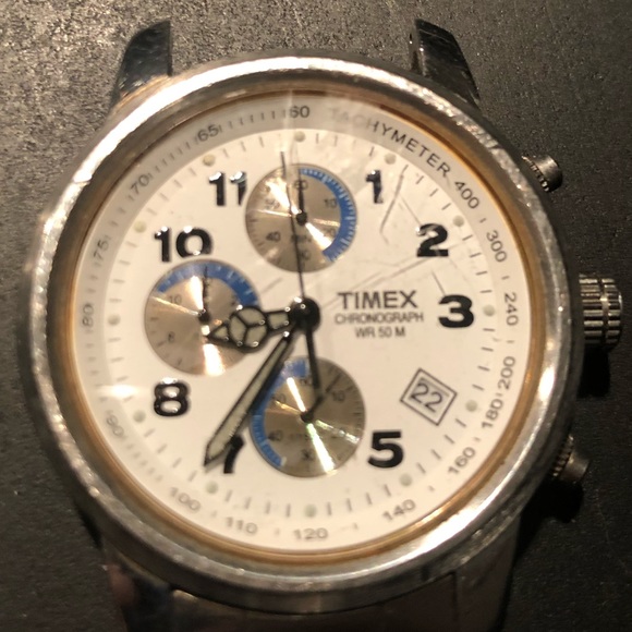 Timex chronograph wr 50m watch.  Model sr927 cell. Men’s watch w/stainless back - Picture 2 of 9